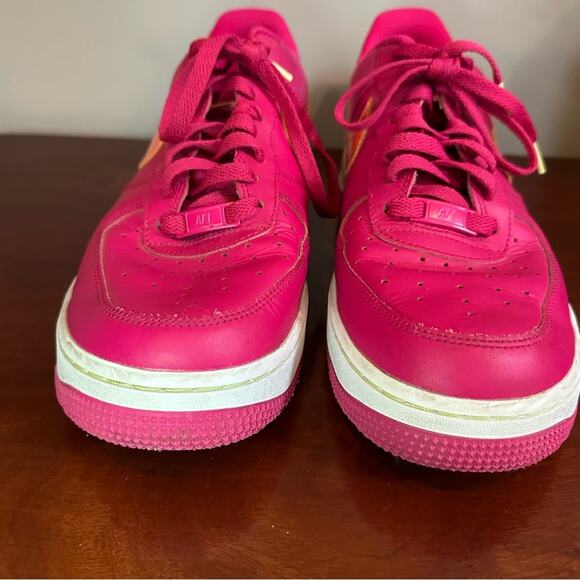 Nike Air Force 1 ‘07 LV8 Low World Tour DD9540-600 Show Sneaker mens Size 10 - Picture 6 of 13